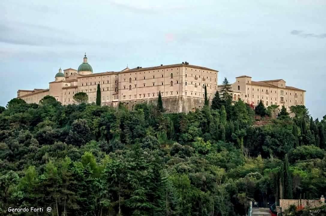 Casa Vacanze "Pietra Viva" Castelnuovo Parano Екстер'єр фото