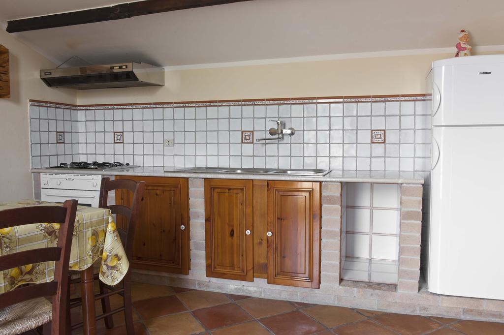 Casa Vacanze "Pietra Viva" Castelnuovo Parano Номер фото