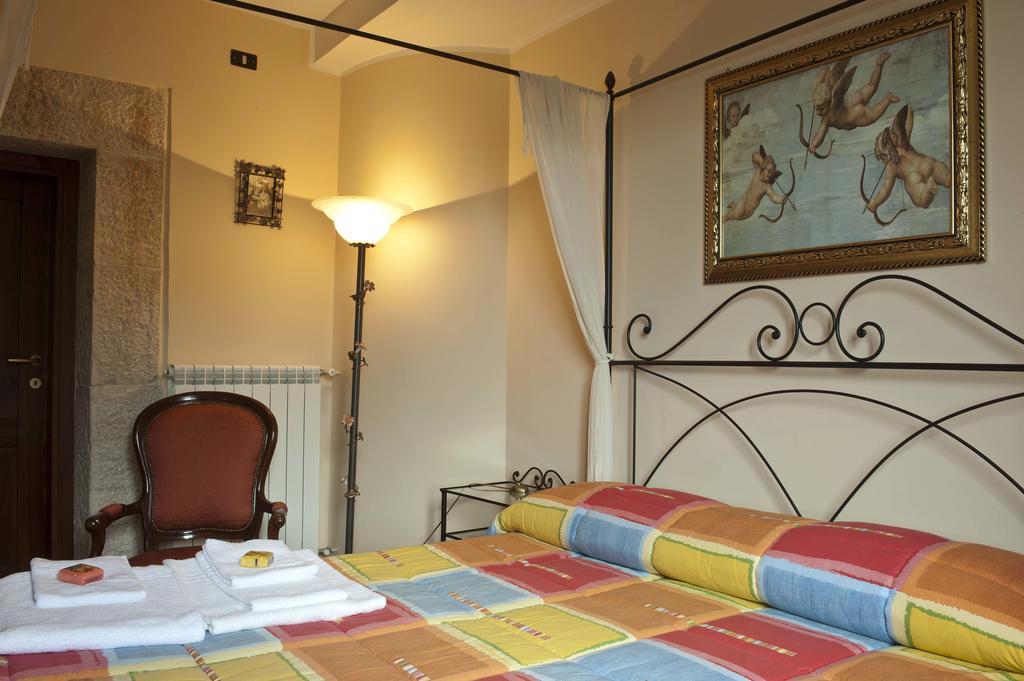 Casa Vacanze "Pietra Viva" Castelnuovo Parano Екстер'єр фото