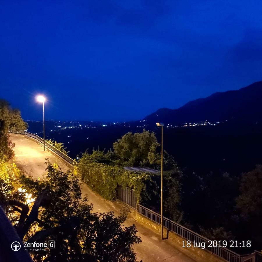Casa Vacanze "Pietra Viva" Castelnuovo Parano Екстер'єр фото